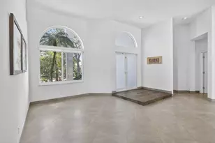 2647 Miller Ct, Weston, FL 33332 - Photo 7