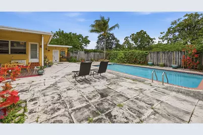 2703 Fillmore Street, Hollywood, FL 33020 - Photo 23