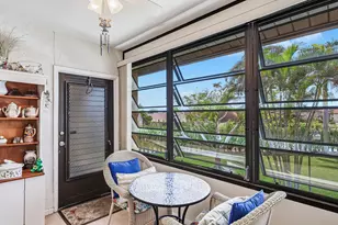 302 Pine Ridge Cir, Greenacres, FL 33463 - Photo 3