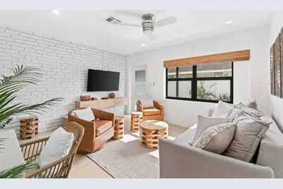 217 NE 11th Street, Delray Beach, FL 33444 - Photo 9