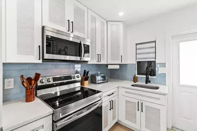 217 NE 11th Street, Delray Beach, FL 33444 - Photo 17