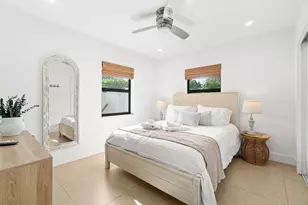 217 NE 11th St, Delray Beach, FL 33444 - Photo 23