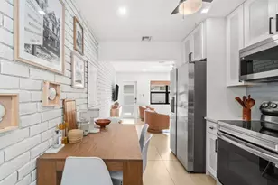 217 NE 11th St, Delray Beach, FL 33444 - Photo 15