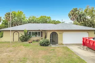 20279 Blaine Ave, Port Charlotte, FL 33952 - Photo 5