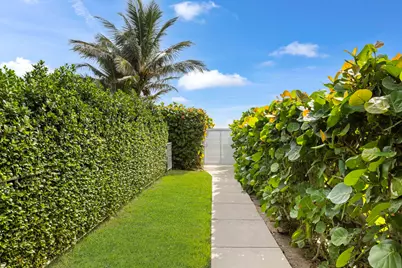 2773 S Ocean Boulevard #214, Palm Beach, FL 33480 - Photo 25