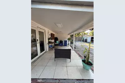 814 Colonial Road, West Palm Beach, FL 33405 - Photo 7