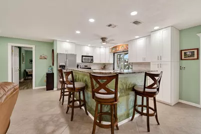 357 SE Verada Avenue, Port Saint Lucie, FL 34983 - Photo 15