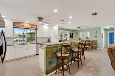 357 SE Verada Avenue, Port Saint Lucie, FL 34983 - Photo 17