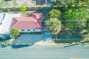 711 12th Ave N, Lake Worth Beach, FL 33460 - Photo 3