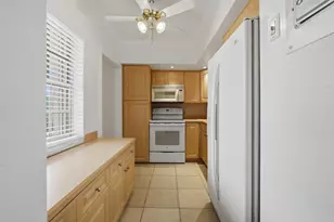 2801 N Palm Aire Dr, Pompano Beach, FL 33069 - Photo 5