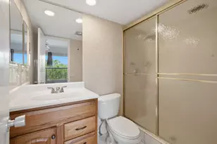 2801 N Palm Aire Dr, Pompano Beach, FL 33069 - Photo 19