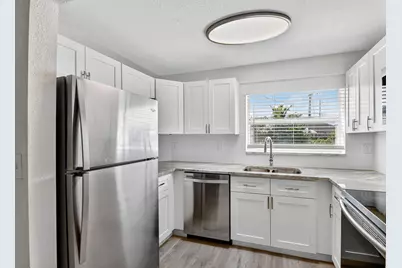 1373 W 30th Street, Riviera Beach, FL 33404 - Photo 13