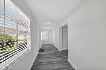 1373 W 30th Street, Riviera Beach, FL 33404 - Photo 7