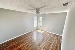 1365 SE Bayharbor St, Port Saint Lucie, FL 34983 - Photo 7