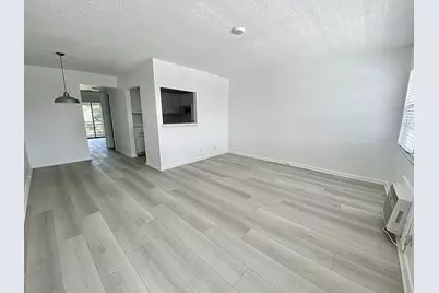 98 E Tilford Place, Deerfield Beach, FL 33442 - Photo 9
