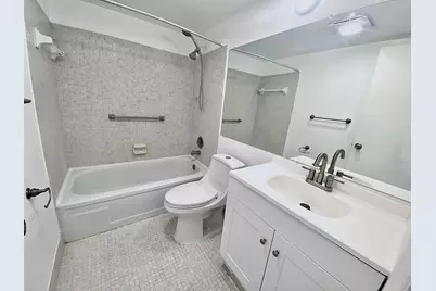 98 E Tilford Place, Deerfield Beach, FL 33442 - Photo 13