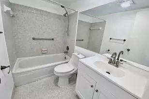 98 E Tilford Pl, Deerfield Beach, FL 33442 - Photo 13