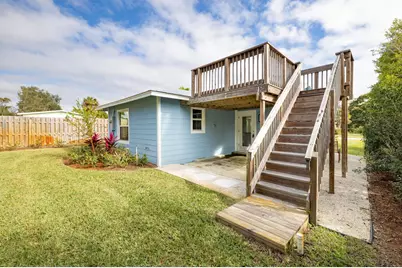 1036 NE Wright Avenue, Jensen Beach, FL 34957 - Photo 23