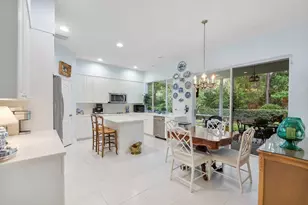 152 Oakwood Ln, Palm Beach Gardens, FL 33410 - Photo 15