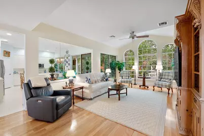 152 Oakwood Lane, Palm Beach Gardens, FL 33410 - Photo 11