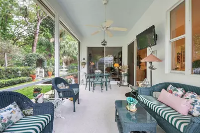 152 Oakwood Lane, Palm Beach Gardens, FL 33410 - Photo 3