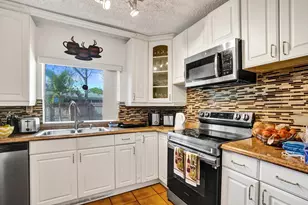 7901 NW 44th Ct, Lauderhill, FL 33351 - Photo 17