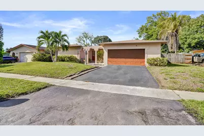 7901 NW 44th Court, Lauderhill, FL 33351 - Photo 7