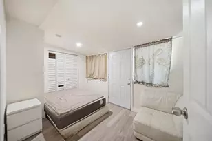 1796 NW 112th St, Miami, FL 33167 - Photo 9