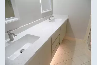 843 Blue Ridge Circle, West Palm Beach, FL 33409 - Photo 15