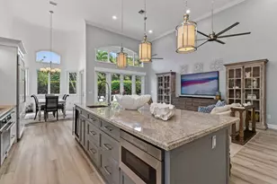 302 Alicante Dr, Juno Beach, FL 33408 - Photo 9