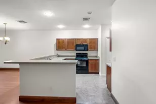 2545 Creekside Dr, Fort Pierce, FL 34981 - Photo 9