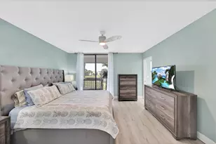 5250 Las Verdes Cir, Delray Beach, FL 33484 - Photo 13