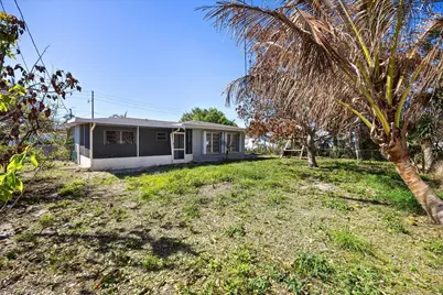 403 NE Oleander Avenue, Port Saint Lucie, FL 34952 - Photo 23