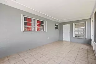 403 NE Oleander Ave, Port Saint Lucie, FL 34952 - Photo 19