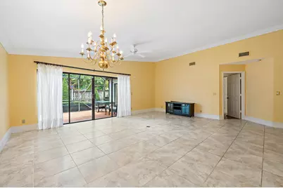 13305 St Tropez Circle, Palm Beach Gardens, FL 33410 - Photo 17