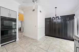 13305 St Tropez Cir, Palm Beach Gardens, FL 33410 - Photo 11