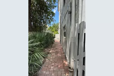 1220 NE 3rd Street #107, Fort Lauderdale, FL 33301 - Photo 21
