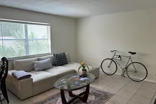 1220 NE 3rd St, Fort Lauderdale, FL 33301 - Photo 3