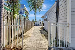 736 Rockland Dr, West Palm Beach, FL 33405 - Photo 37