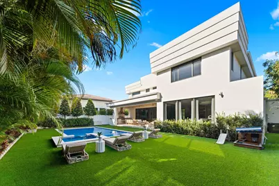 1032 SE 12th Way, Fort Lauderdale, FL 33316 - Photo 15