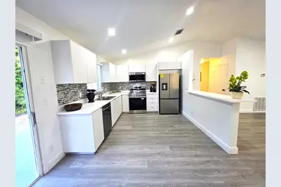 490 13th Lane SW, Vero Beach, FL 32962 - Photo 15