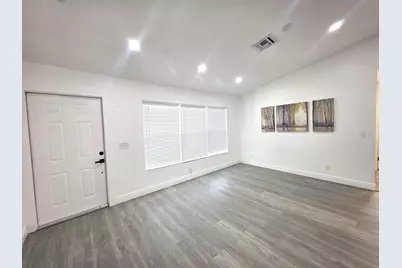 490 13th Lane SW, Vero Beach, FL 32962 - Photo 3