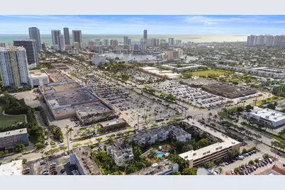 1333 E Hallandale Beach Boulevard #409, Hallandale Beach, FL 33009 - Photo 7