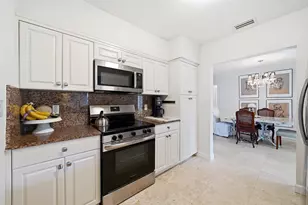 2140 NE 52nd Ct, Fort Lauderdale, FL 33308 - Photo 17