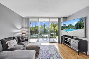 4200 Oaks Terrace, Pompano Beach, FL 33069 - Photo 5