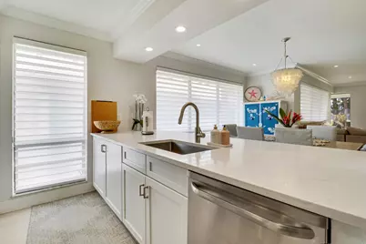 438 Brackenwood Lane S, Palm Beach Gardens, FL 33418 - Photo 7