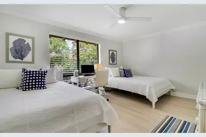 438 Brackenwood Lane S, Palm Beach Gardens, FL 33418 - Photo 37