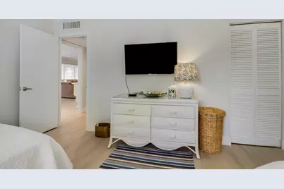 438 Brackenwood Lane S, Palm Beach Gardens, FL 33418 - Photo 35