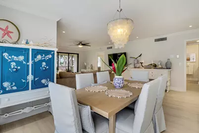 438 Brackenwood Lane S, Palm Beach Gardens, FL 33418 - Photo 13