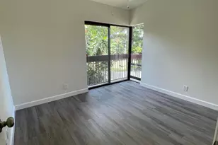 2297 SW 15th St, Deerfield Beach, FL 33442 - Photo 15